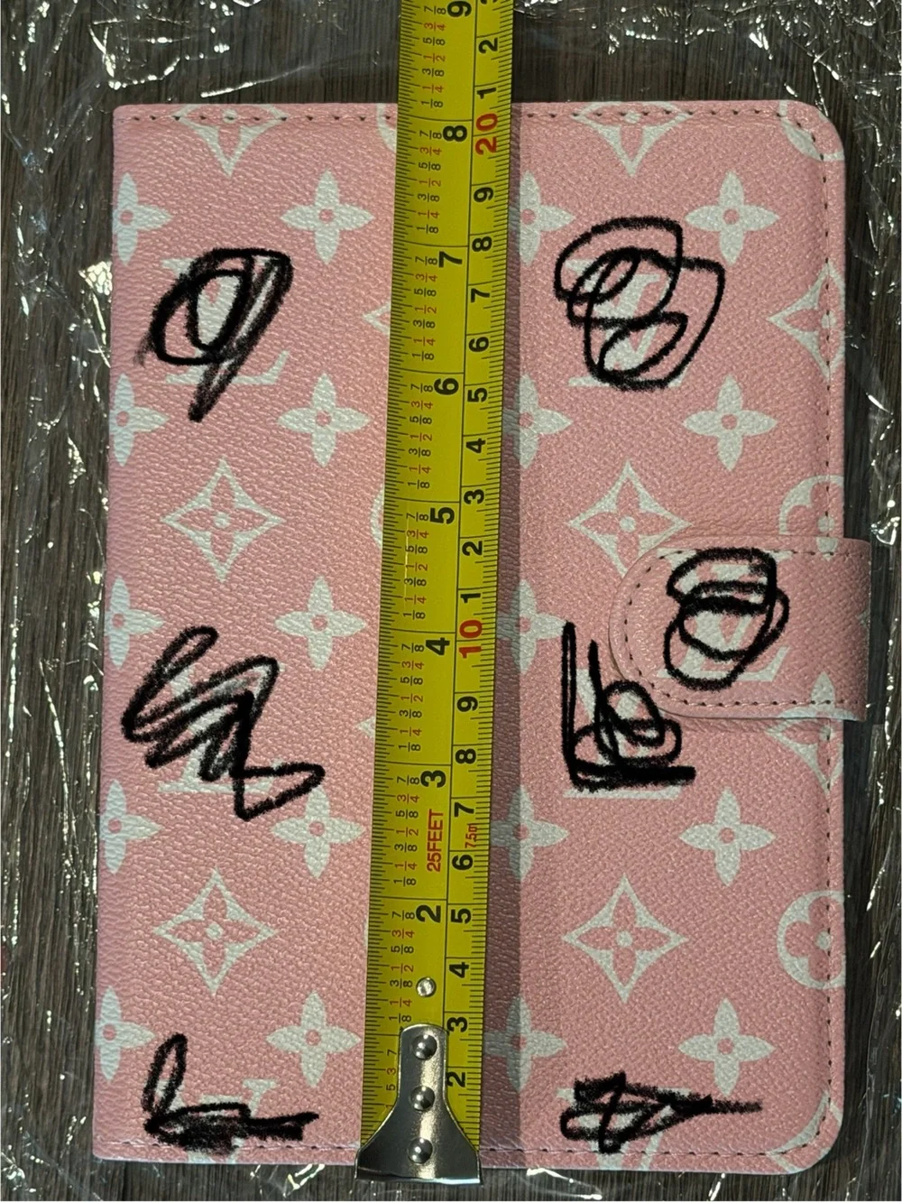 iPad mini 6!Pink Designer-Style Tablet Folio Case with Monogram Print